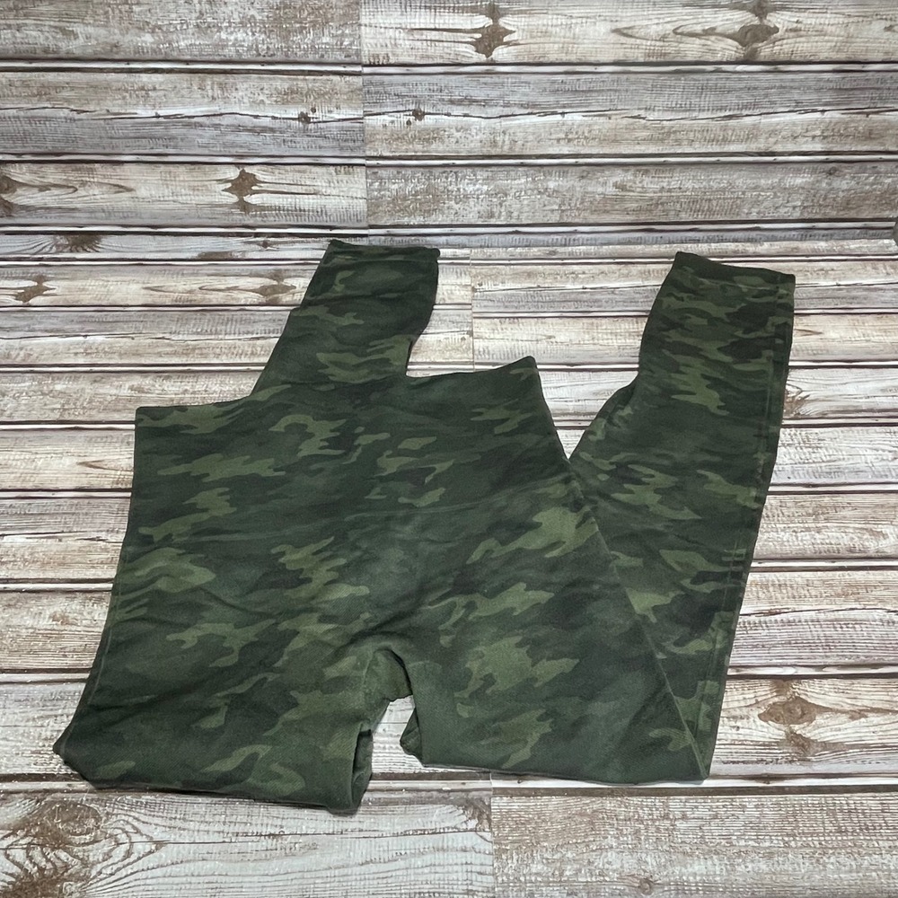 SPANX Camo Seamless Leggings High Waist Women's Medium Camo